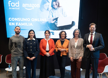 Presentación de Amazon y Fad Juventud