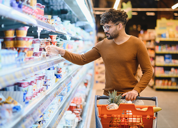 Momento de compra en el supermercado