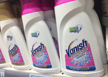 Reckitt Benckiser factura un 5,3% menos