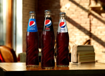Nuevas botellas AXL de Pepsi MAX
