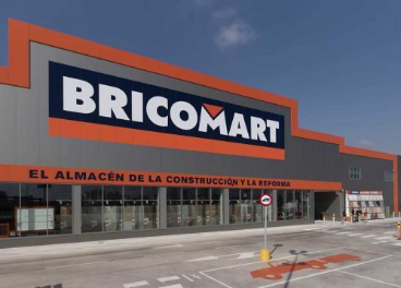 Exterior de una tienda Bricomart