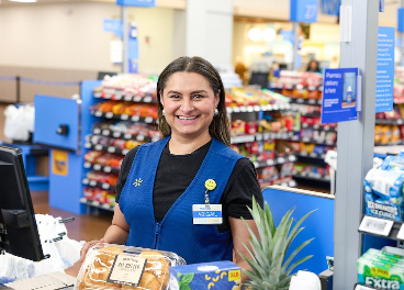 Walmart factura un 3,7% más en el primer semestre