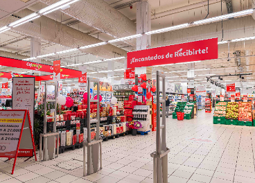 Interior de Alcampo en Madrid