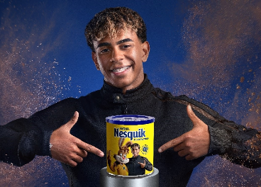 Lamine Yamal ficha por Nesquik