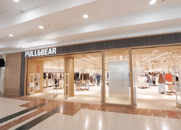 Pull & Bear en centro comercial Meridiano