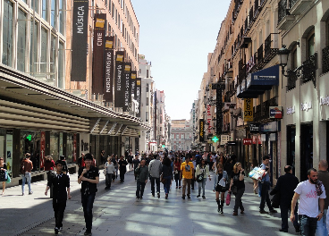 Calles comerciales disparan afluencia