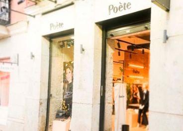 La dueña de Dolores Promesas compra Poète