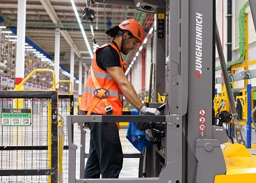 Amazon invertirá 40 millones en formación