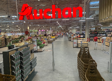 Auchan Retail asegura 1.200M de financiación