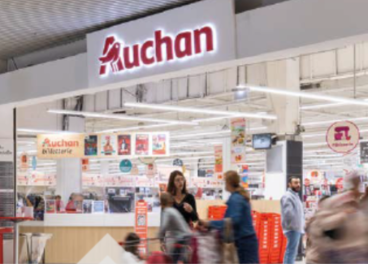 Interior de tienda de Auchan