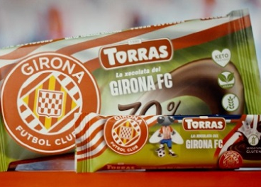 Chocolates Torras presenta una gama del Girona FC