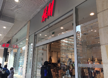 Tienda de H&M en la calle Orense de Madrid