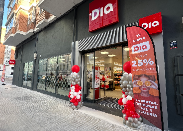 DIA refuerza su red de tiendas 