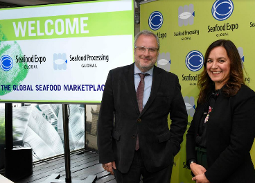 Seafood: Constantí Serrallonga y Liz Plizga