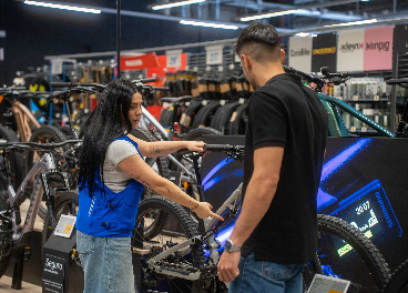 Decathlon inaugura 22 Pro Shop de ciclismo