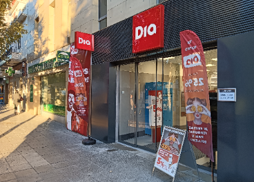 DIA abre cuatro tiendas