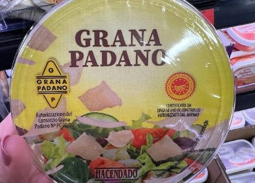 Lascas de queso Grana Padano de Hacendado