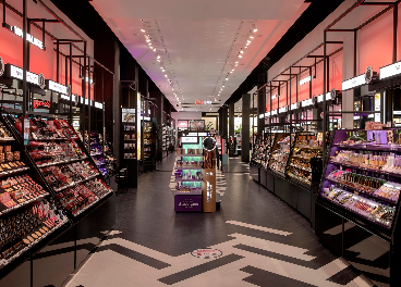 Sephora y JD Sports abren tiendas