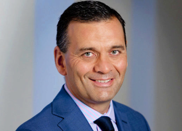 El nuevo CEO de Douglas, Sander van der Laan