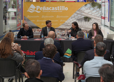 Carrefour Property y Carmila renuevan Peñacastillo