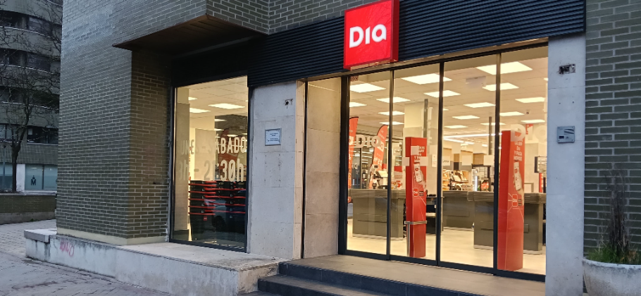 DIA abre 94 tiendas en 2025
