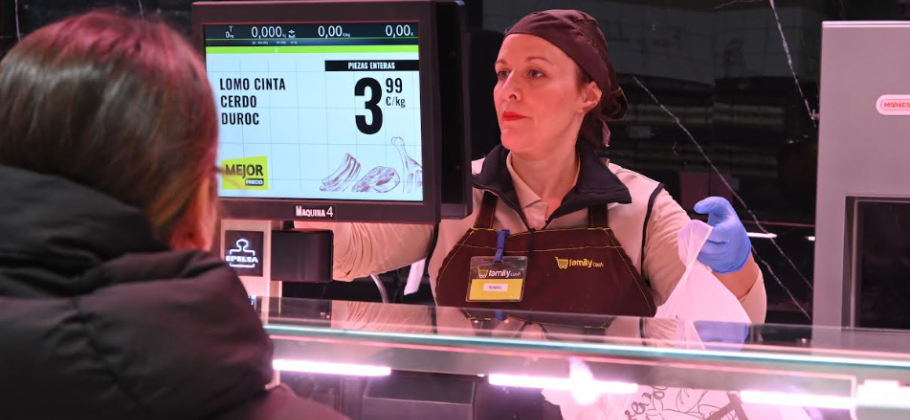 Family Cash abre su primer supermercado