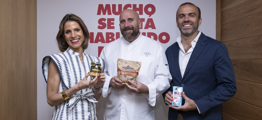 Pedro Devesa presenta la nueva campaña de DIA