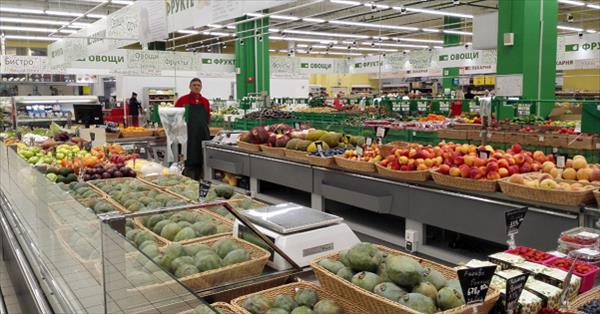 Una superstore tiene entre 2.000 y 6.000 m2