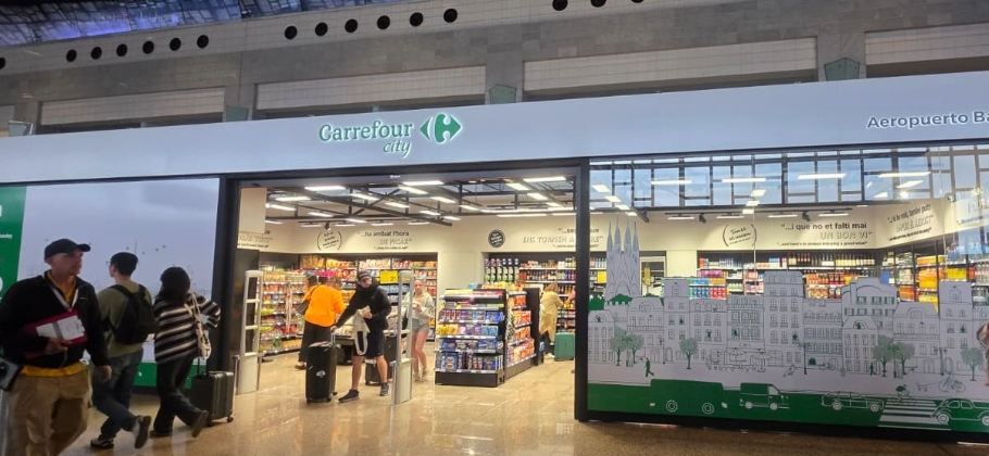 Primer supermercado Carrefour en un aeropuerto