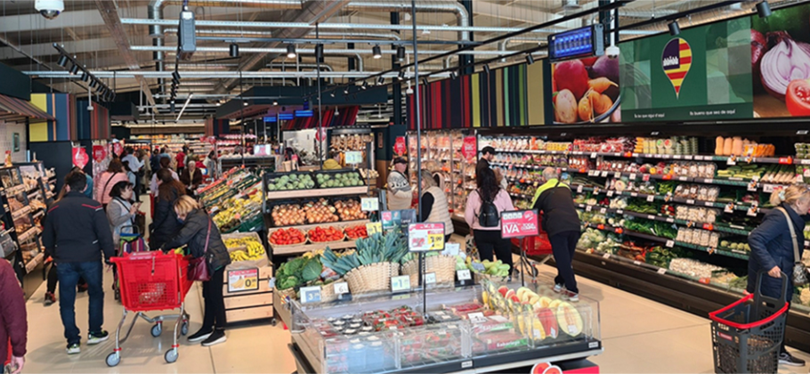 Pilar Solano (BEI)  y Josu Mugarra (Eroski)