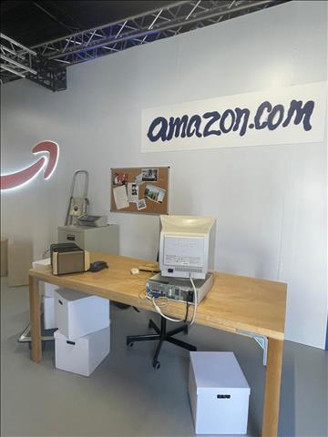 Simulación garaje de Jeff Bezos